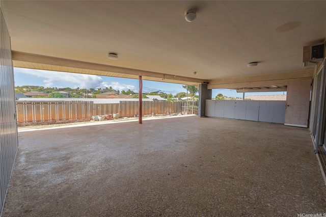 4117 Kaimanahila Street, Honolulu, HI 96816