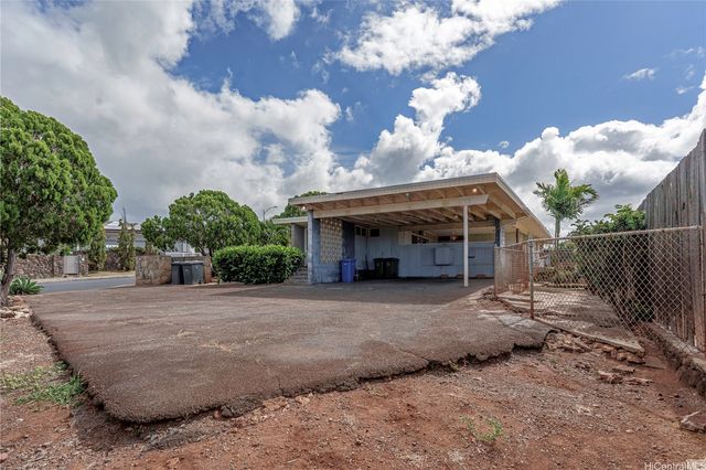4117 Kaimanahila Street, Honolulu, HI 96816