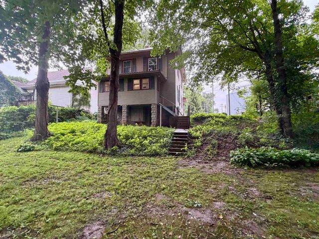 586 E Main Street, Camden, IN 46917