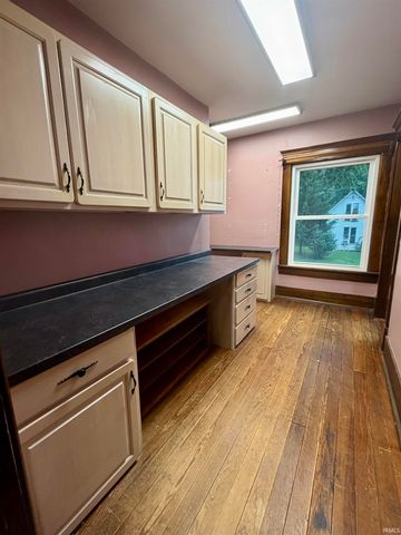 586 E Main Street, Camden, IN 46917