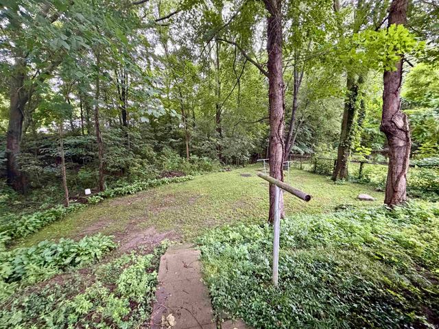 586 E Main Street, Camden, IN 46917