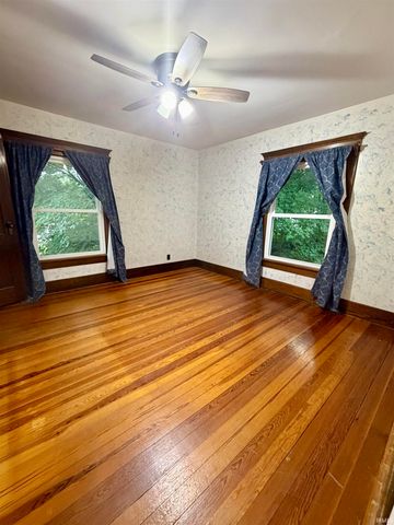 586 E Main Street, Camden, IN 46917