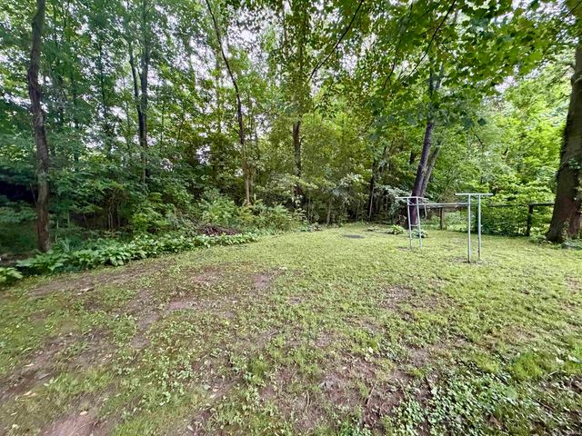 586 E Main Street, Camden, IN 46917