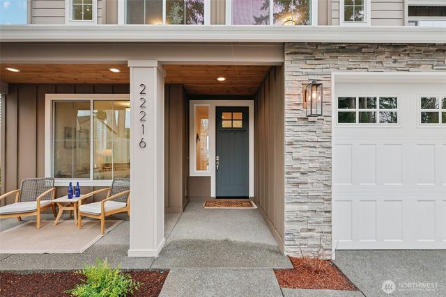 22216 98th Avenue W, Edmonds, WA 98020