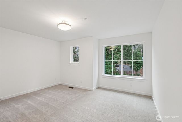 22216 98th Avenue W, Edmonds, WA 98020