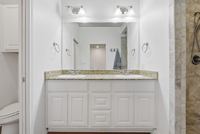 1451 Buena Vista, College Station, TX 77845