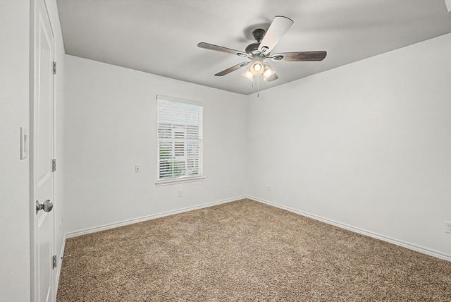 1451 Buena Vista, College Station, TX 77845