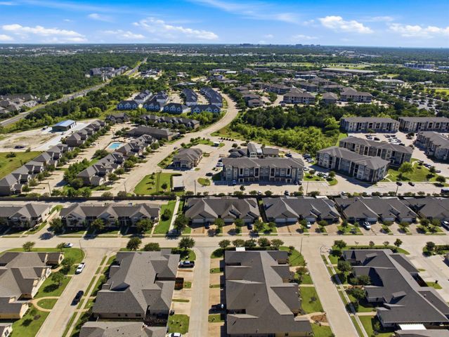 1451 Buena Vista, College Station, TX 77845