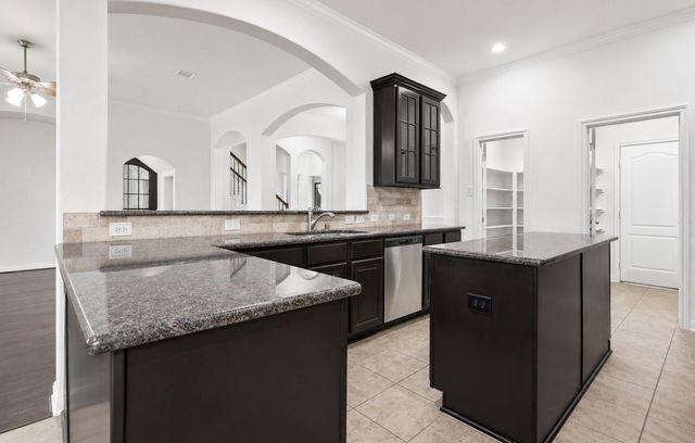 51 Prairie Falcon, The Woodlands, TX 77389