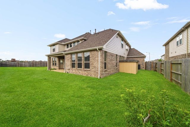 702 Hooks Trail, League City, TX 77573