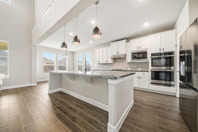 702 Hooks Trail, League City, TX 77573