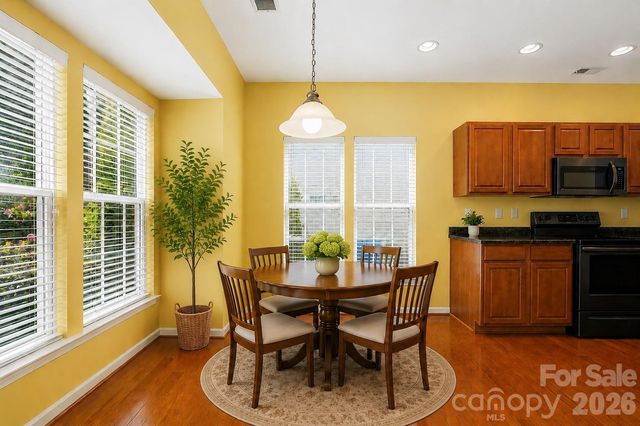 148 Cypress Landing Drive, Mooresville, NC 28117