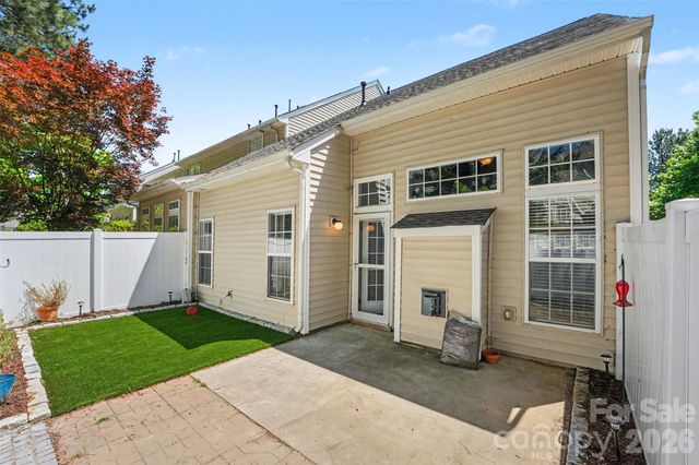 148 Cypress Landing Drive, Mooresville, NC 28117