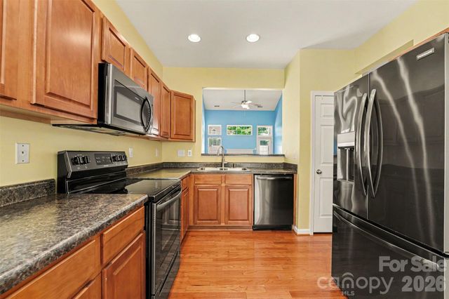 148 Cypress Landing Drive, Mooresville, NC 28117
