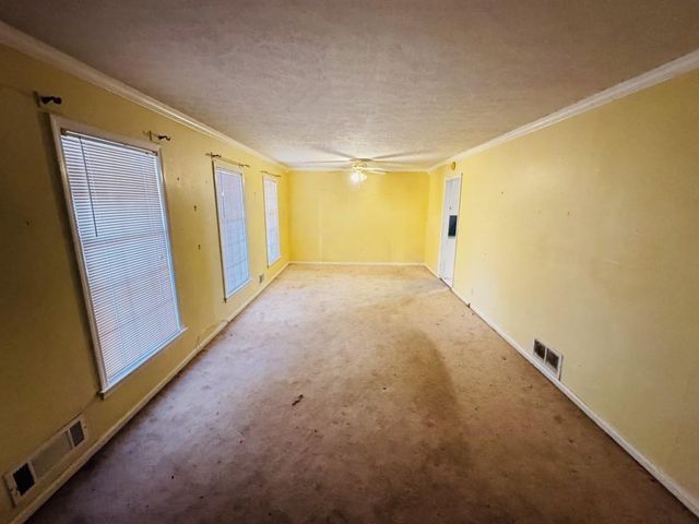 2359 Valley Way, Snellville, GA 30078