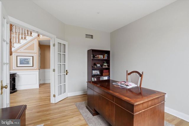 385 RIDGE AVE, Newtown, PA 18940