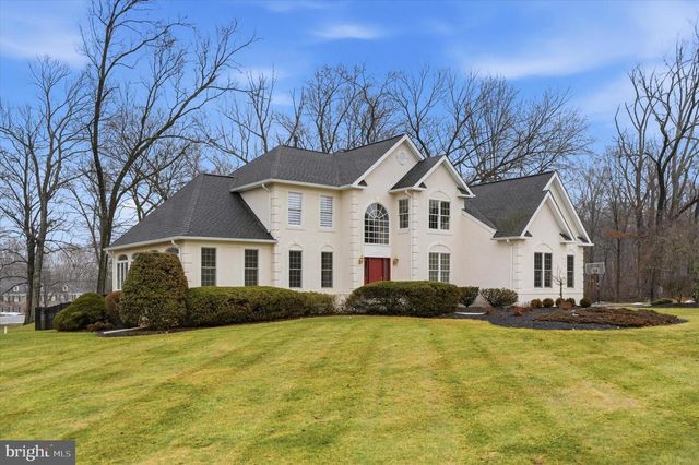 385 RIDGE AVE, Newtown, PA 18940