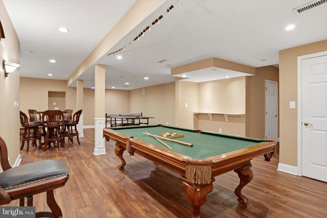 385 RIDGE AVE, Newtown, PA 18940