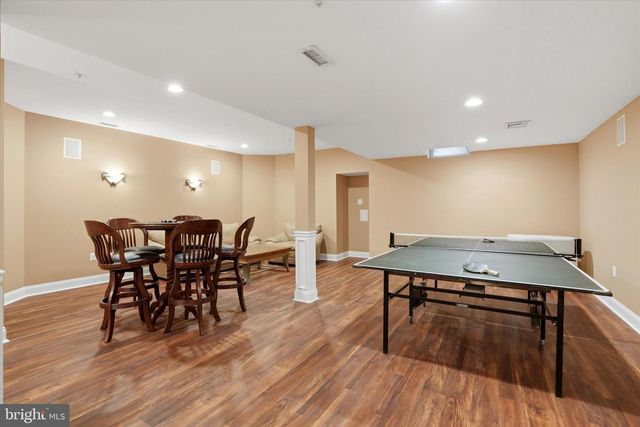 385 RIDGE AVE, Newtown, PA 18940