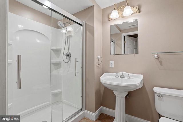 385 RIDGE AVE, Newtown, PA 18940