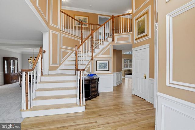 385 RIDGE AVE, Newtown, PA 18940