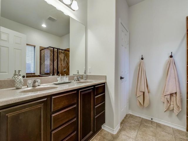 1501 Lotus Flower LOOP, Leander, TX 78641