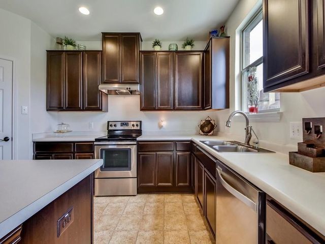 1501 Lotus Flower LOOP, Leander, TX 78641