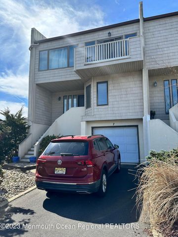57 Bridgewaters Drive 7, Oceanport, NJ 07757