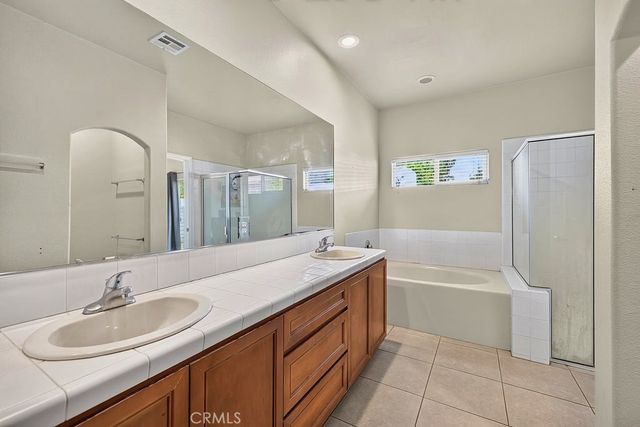 51705 Eisenhower, La Quinta, CA 92253
