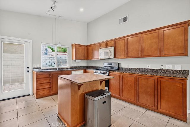 51705 Eisenhower, La Quinta, CA 92253