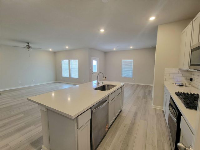 6714 Arabella Lakes Drive, Richmond, TX 77469