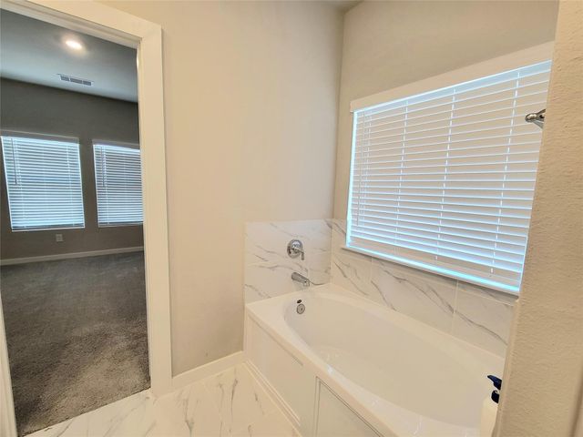 6714 Arabella Lakes Drive, Richmond, TX 77469