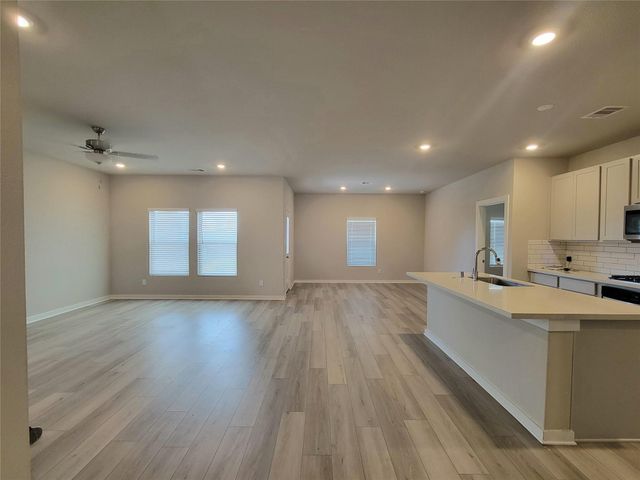 6714 Arabella Lakes Drive, Richmond, TX 77469