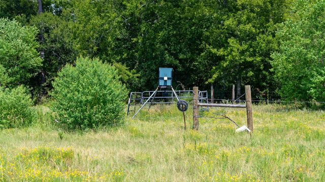 41115 Community Road, Magnolia, TX 77354