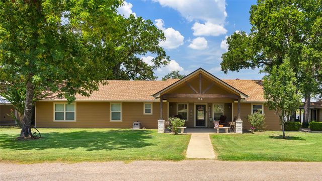 41115 Community Road, Magnolia, TX 77354