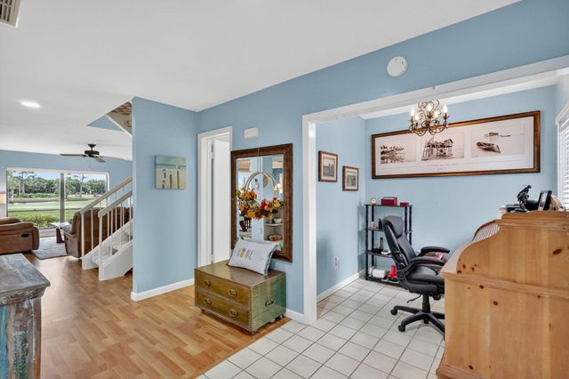 5650 SE Foxcross Place, Stuart, FL 34997