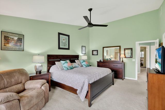 5650 SE Foxcross Place, Stuart, FL 34997