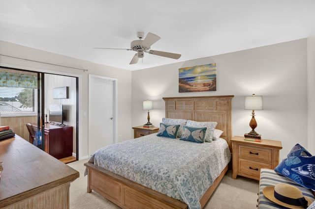 5650 SE Foxcross Place, Stuart, FL 34997