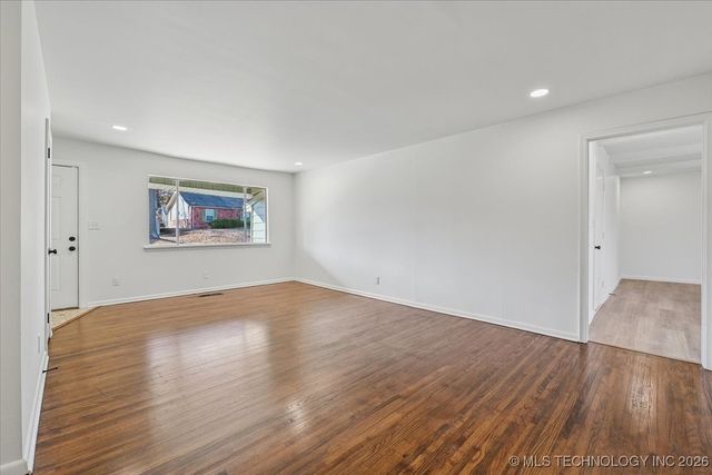 2239 W 45th Street, Tulsa, OK 74107