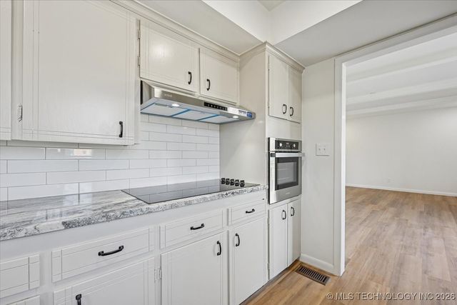 2239 W 45th Street, Tulsa, OK 74107