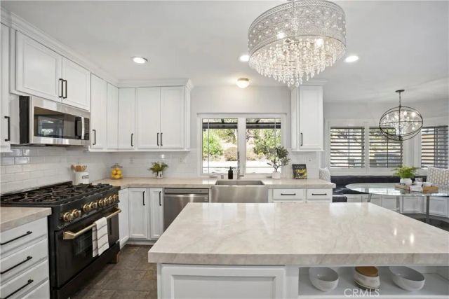 13049 Sunny Lane, Camarillo, CA 93012