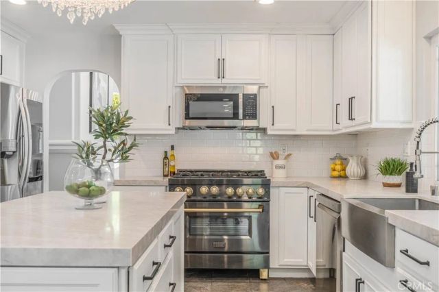 13049 Sunny Lane, Camarillo, CA 93012