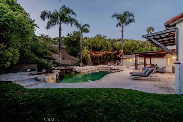 13049 Sunny Lane, Camarillo, CA 93012