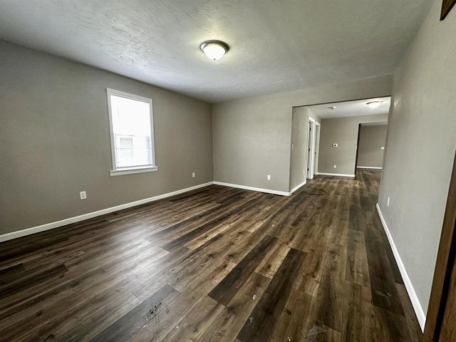 617 MILWAUKEE STREET, Menasha, WI 54952