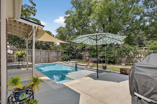 17814 Stoney Glade Court, Houston, TX 77095