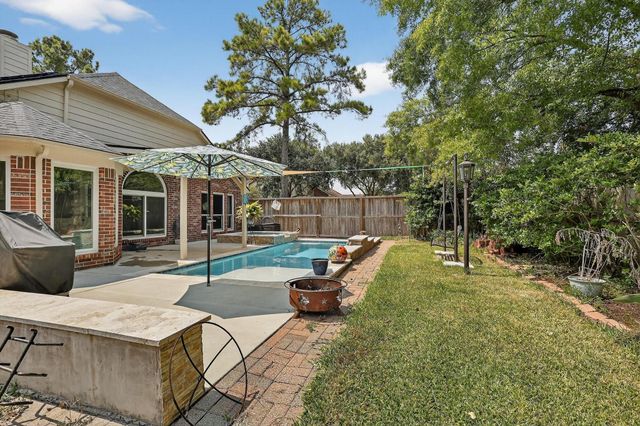 17814 Stoney Glade Court, Houston, TX 77095