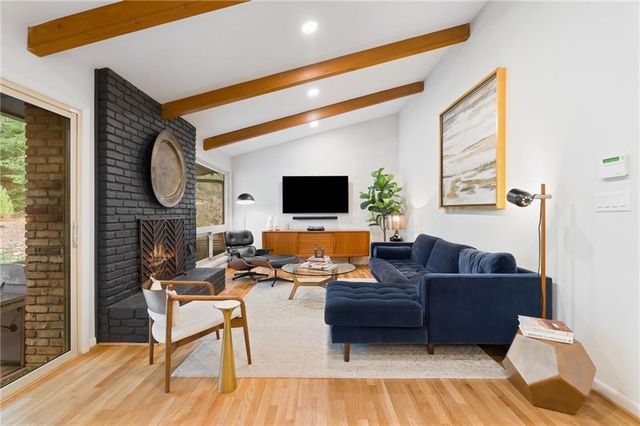 3585 Duberry Court NE, Brookhaven, GA 30319