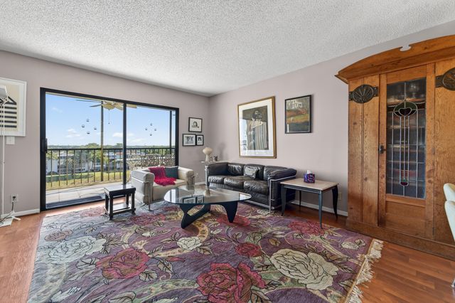 7360 S Oriole Boulevard 706, Delray Beach, FL 33446