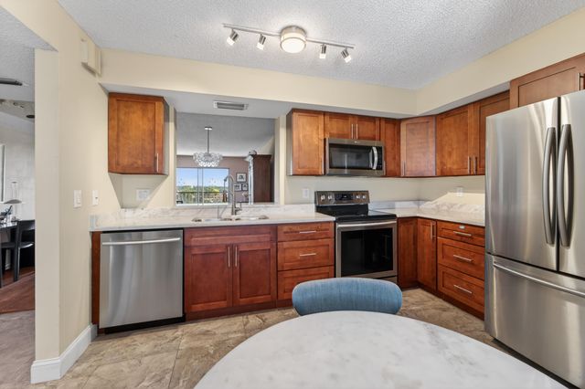 7360 S Oriole Boulevard 706, Delray Beach, FL 33446