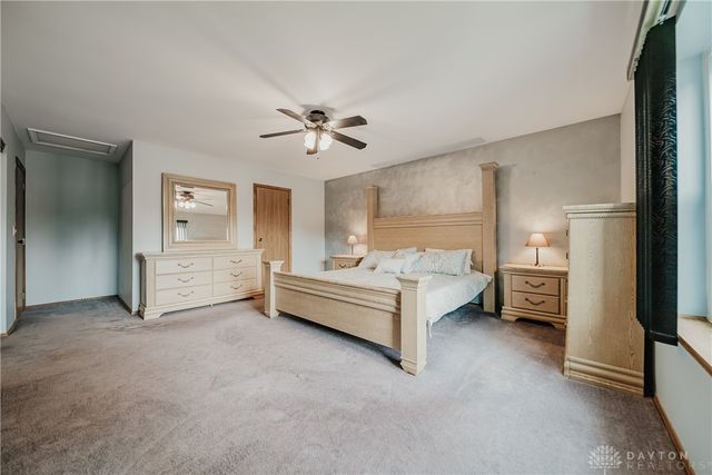 6675 Loblolly Drive, Dayton, OH 45424